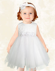 Vestido de Bautizo Gerat para Bebé con Flores y Tul en Blanco