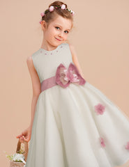 Vestido de fiesta Gerat para niña color hueso con rosa