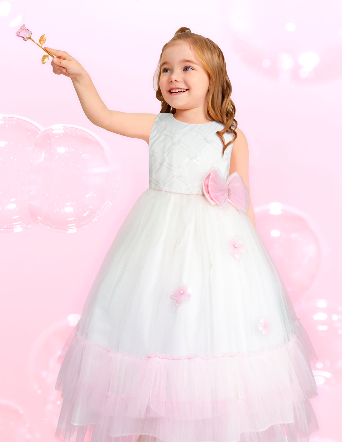 Vestido de Fiesta Blanco y Rosa con Tul y Flores – Gerat