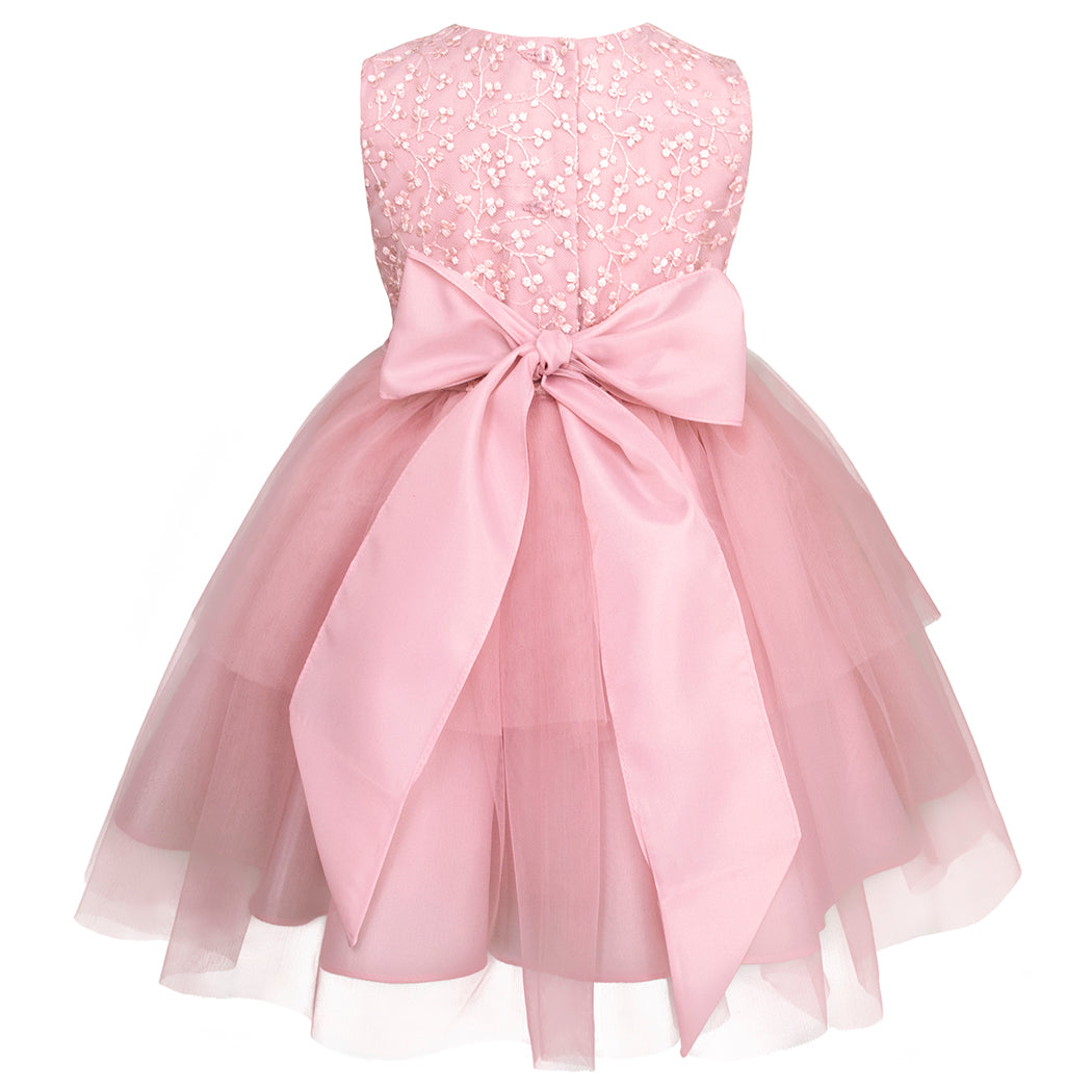 Bata de Fiesta Rosa con Flor Pastel – Gerat